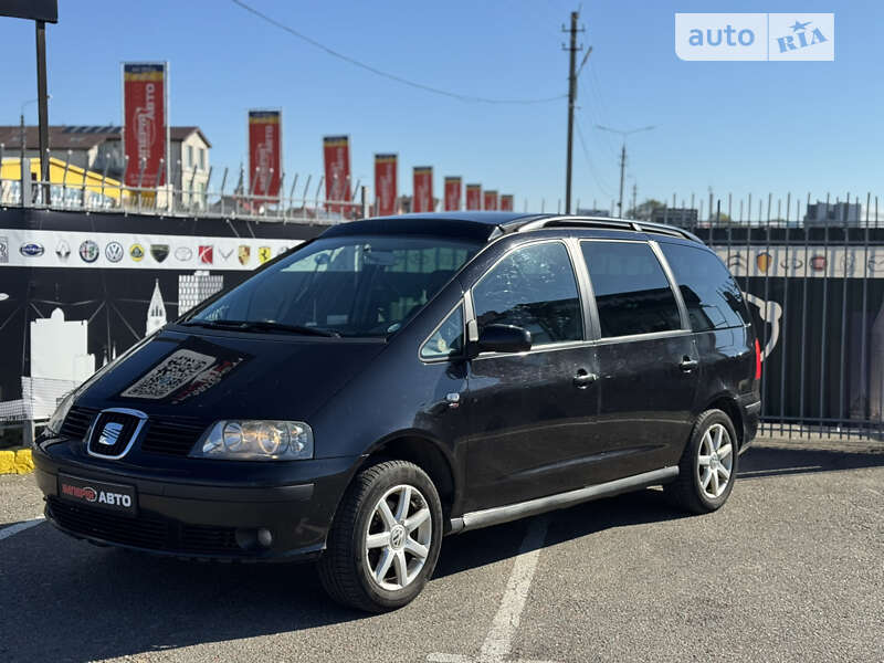 Минивэн SEAT Alhambra 2006 в Киеве