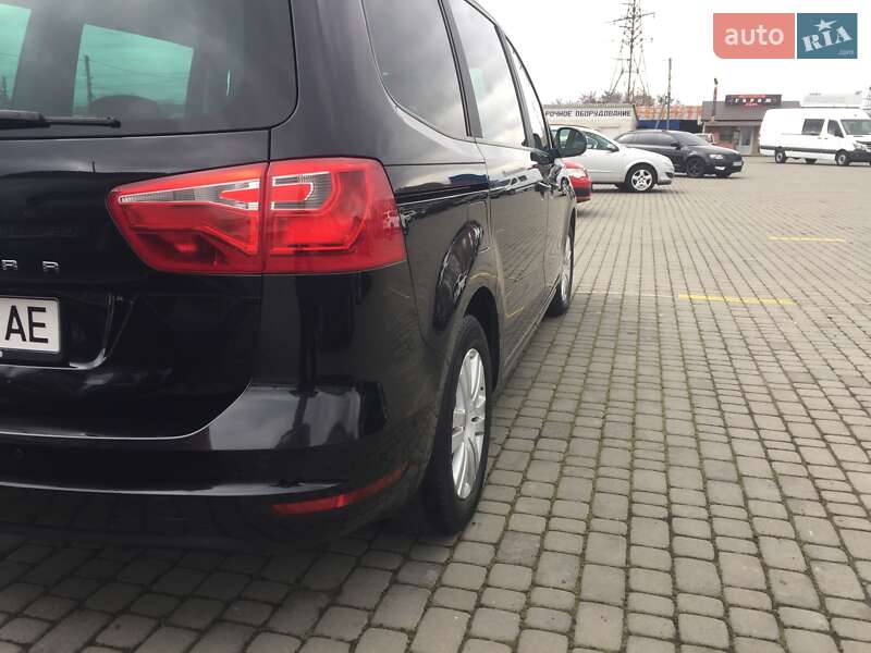 Мінівен SEAT Alhambra 2014 в Чернівцях