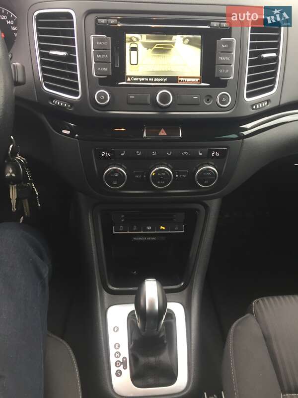 Мінівен SEAT Alhambra 2014 в Чернівцях