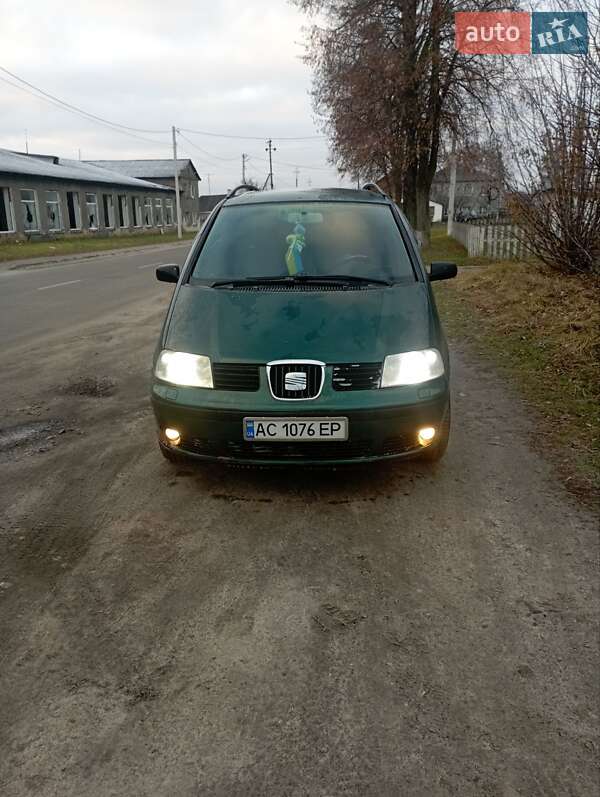Минивэн SEAT Alhambra 2003 в 