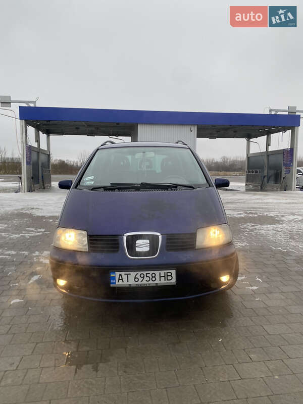 Минивэн SEAT Alhambra 2002 в Ивано-Франковске