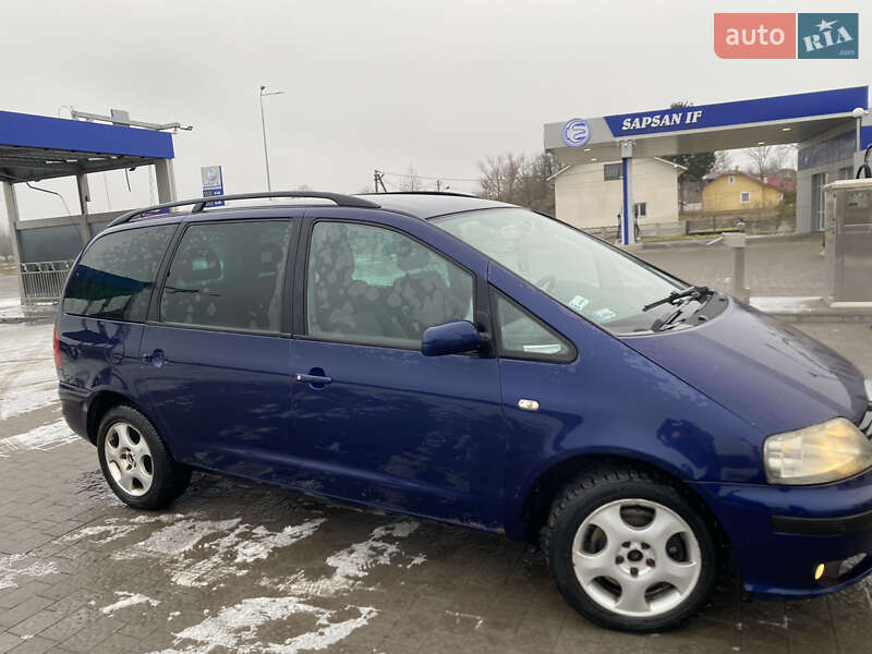 Минивэн SEAT Alhambra 2002 в Ивано-Франковске
