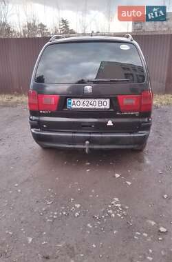 Минивэн SEAT Alhambra 2003 в Великом Березном