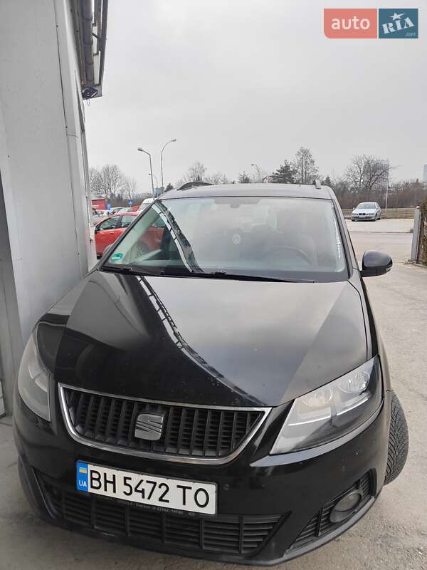 Минивэн SEAT Alhambra 2012 в Березовке
