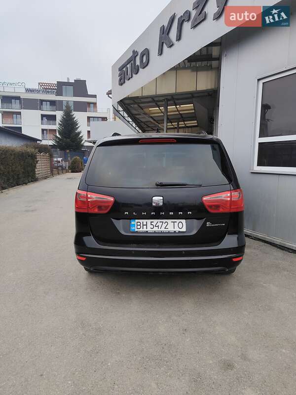 Минивэн SEAT Alhambra 2012 в Березовке