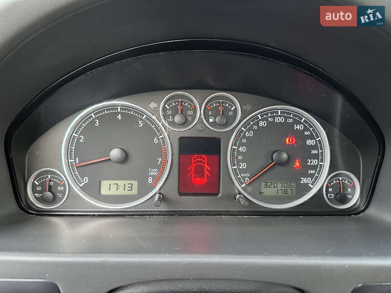 Минивэн SEAT Alhambra 2009 в Киеве