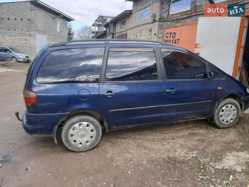 Мінівен SEAT Alhambra 2000 в Івано-Франківську