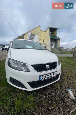 Минивэн SEAT Alhambra 2011 в 