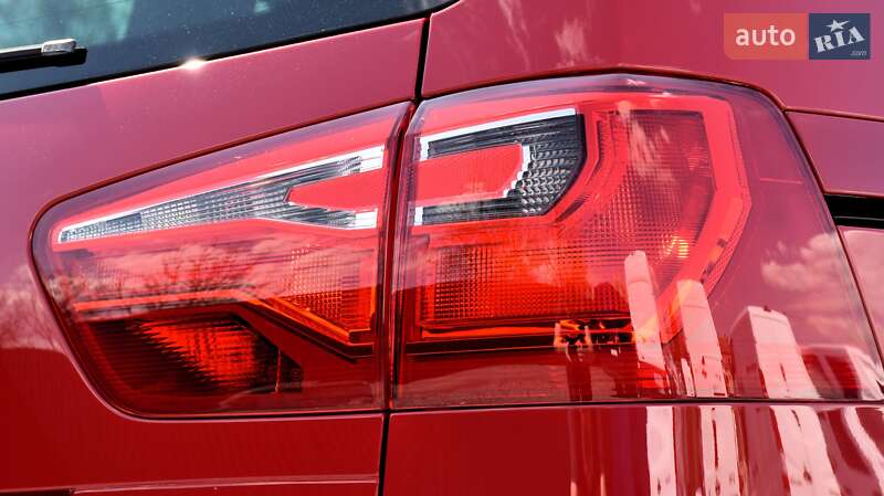 Минивэн SEAT Alhambra 2014 в Дрогобыче