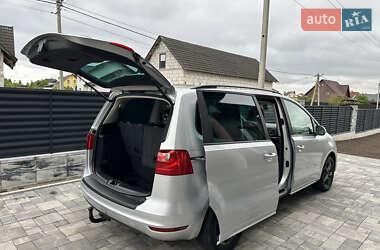 Минивэн SEAT Alhambra 2011 в 