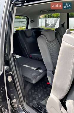 Минивэн SEAT Alhambra 2012 в 