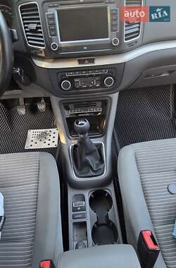 Минивэн SEAT Alhambra 2011 в 
