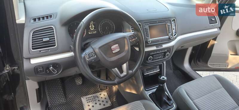 Минивэн SEAT Alhambra 2011 в Ужгороде