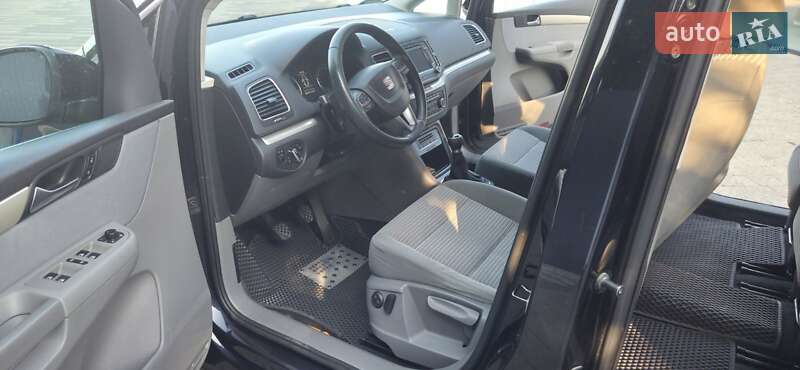 Минивэн SEAT Alhambra 2011 в Ужгороде