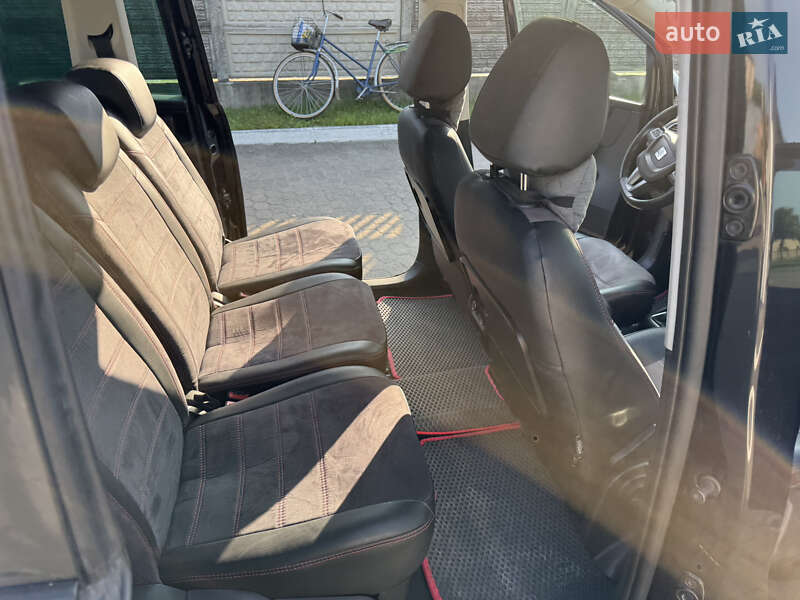 Минивэн SEAT Alhambra 2011 в Костополе фото 27 Минивэн SEAT Alhambra 2011 в Костополе