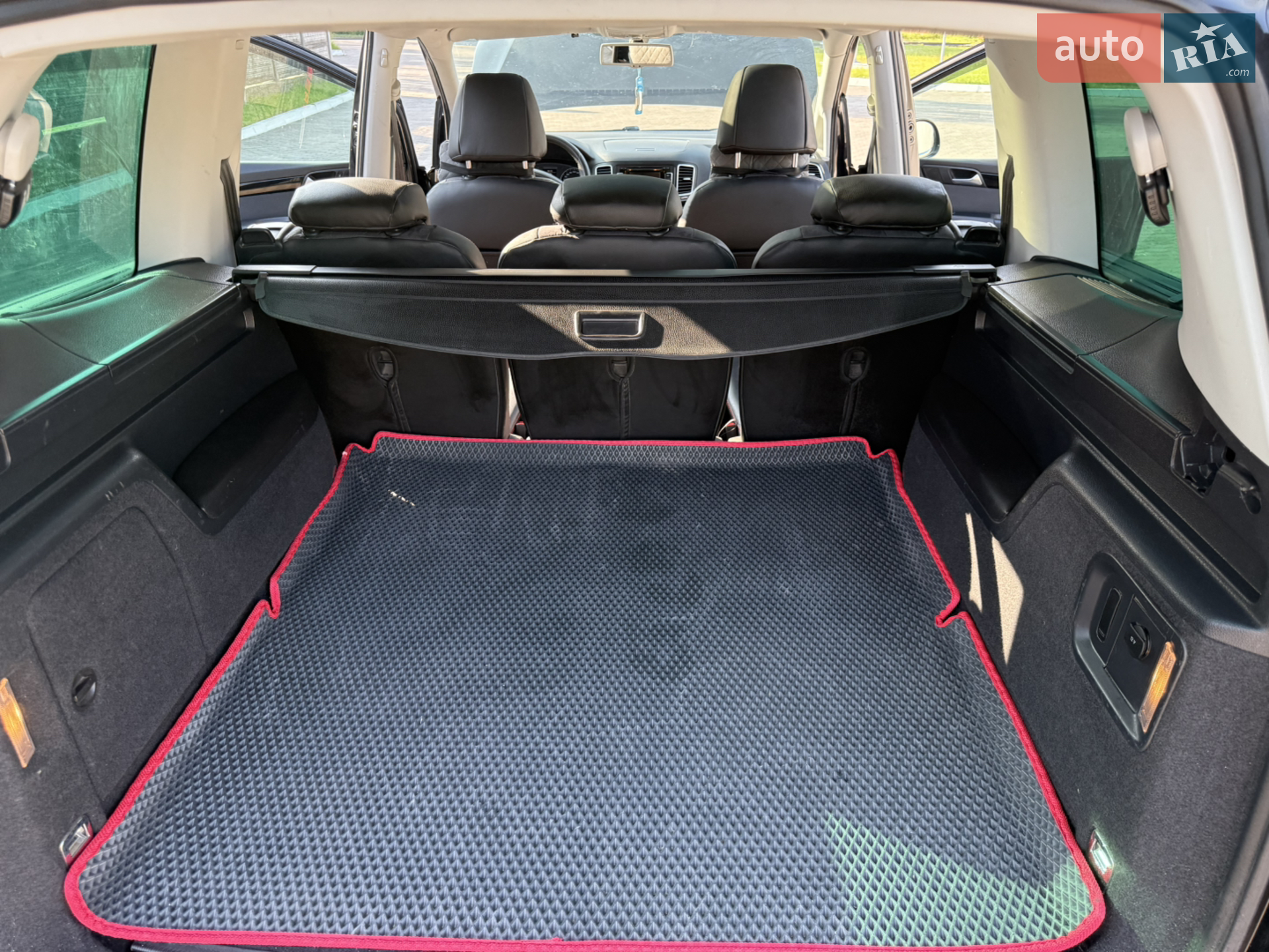 2011 SEAT Alhambra - мініатюра 32