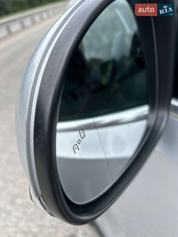 Минивэн SEAT Alhambra 2016 в Днепре