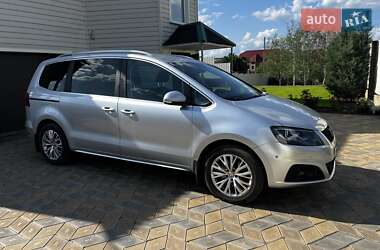 Минивэн SEAT Alhambra 2011 в 