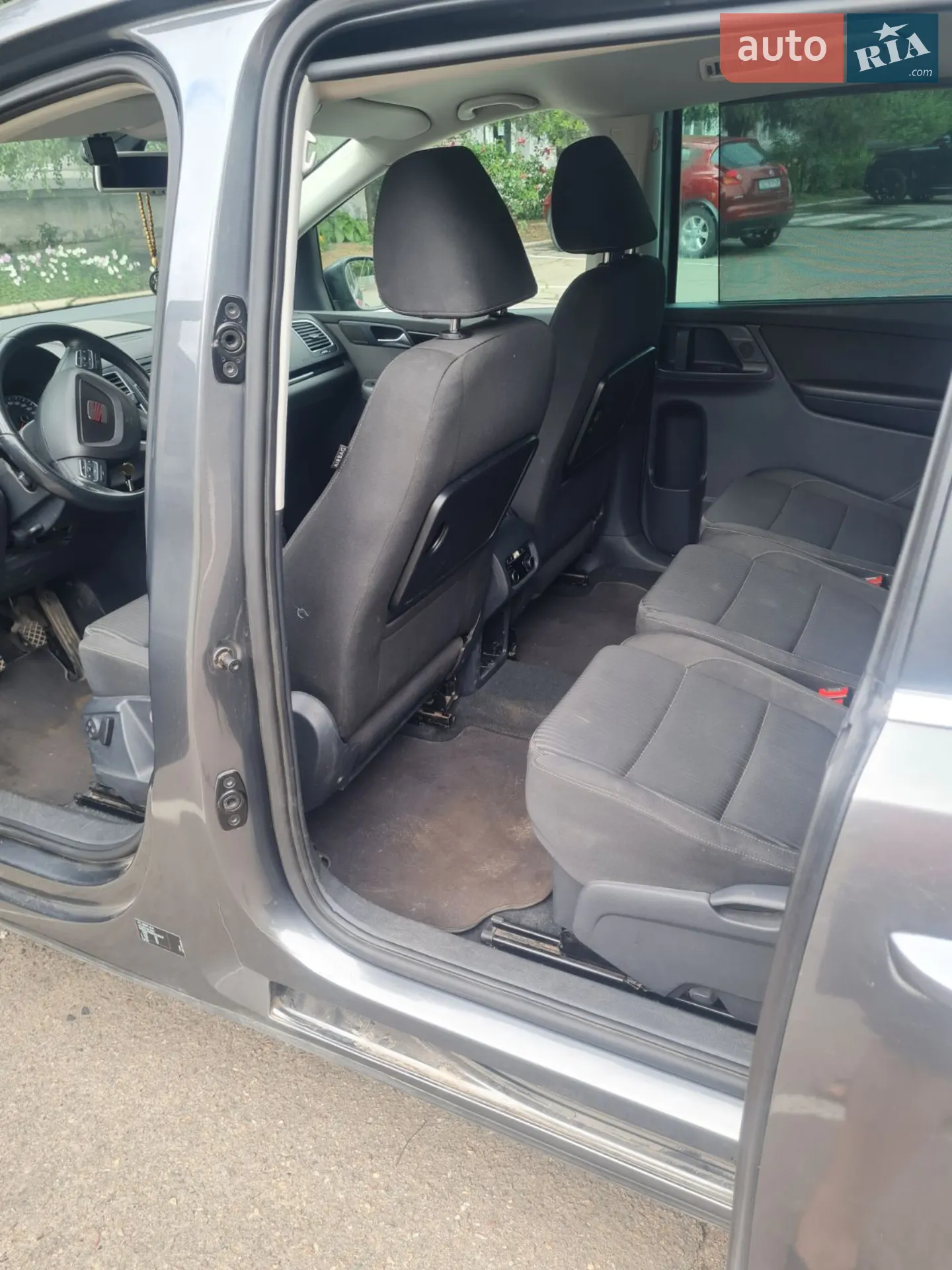 2012 SEAT Alhambra - мініатюра 12
