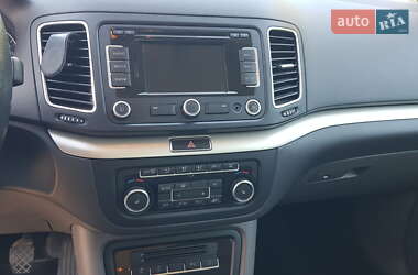 Мінівен SEAT Alhambra 2011 в 
