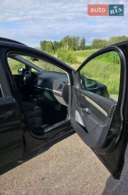 Минивэн SEAT Alhambra 2013 в 