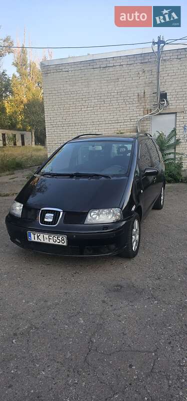 Минивэн SEAT Alhambra 2002 в Краматорске