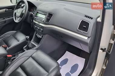 Минивэн SEAT Alhambra 2013 в 