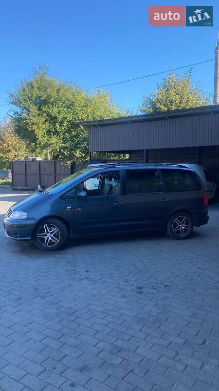 Минивэн SEAT Alhambra 2007 в Черновцах