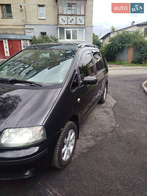 Минивэн SEAT Alhambra 2006 в Хмельницком