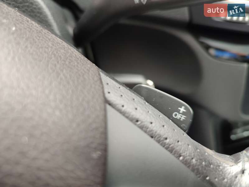 Минивэн SEAT Alhambra 2011 в Луцке фото 48 Минивэн SEAT Alhambra 2011 в Луцке