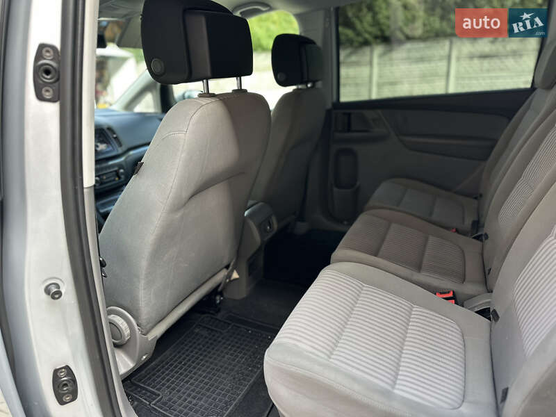 Минивэн SEAT Alhambra 2010 в Ужгороде фото 23 Минивэн SEAT Alhambra 2010 в Ужгороде