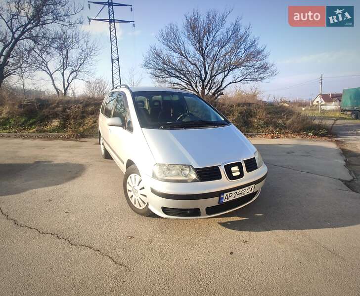 Мінівен SEAT Alhambra 2001 в Дніпрі