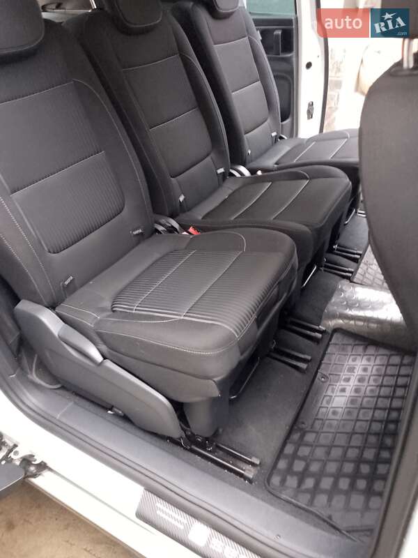 Мінівен SEAT Alhambra 2014 в Виноградові