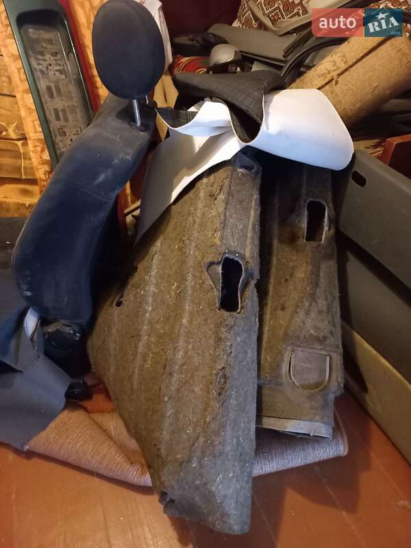 Минивэн SEAT Alhambra 1999 в Радехове