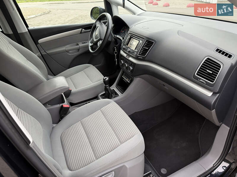 Минивэн SEAT Alhambra 2012 в Луцке фото 35 Минивэн SEAT Alhambra 2012 в Луцке