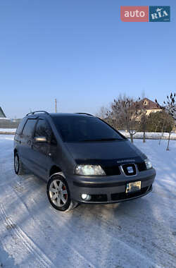 Минивэн SEAT Alhambra 2004 в Киеве