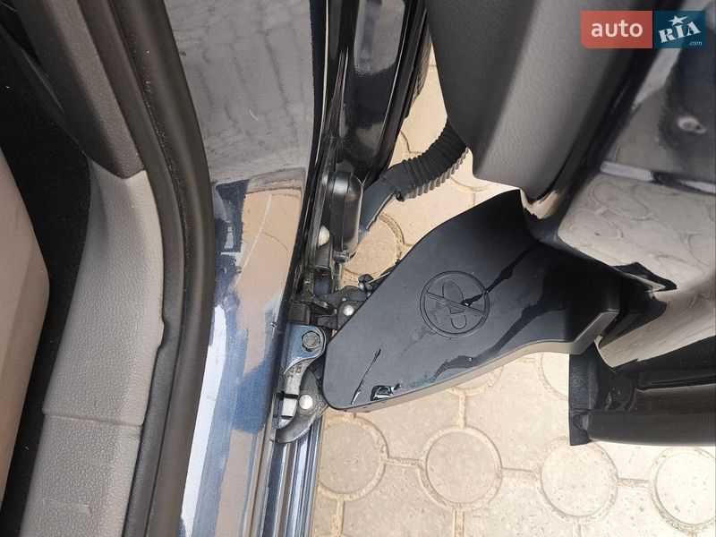 Мінівен SEAT Alhambra 2012 в Львові