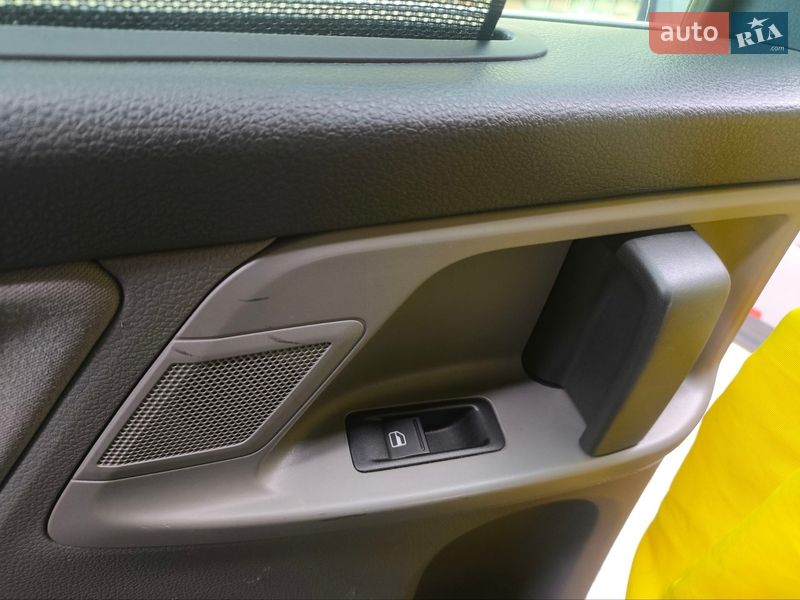 Мінівен SEAT Alhambra 2012 в Львові