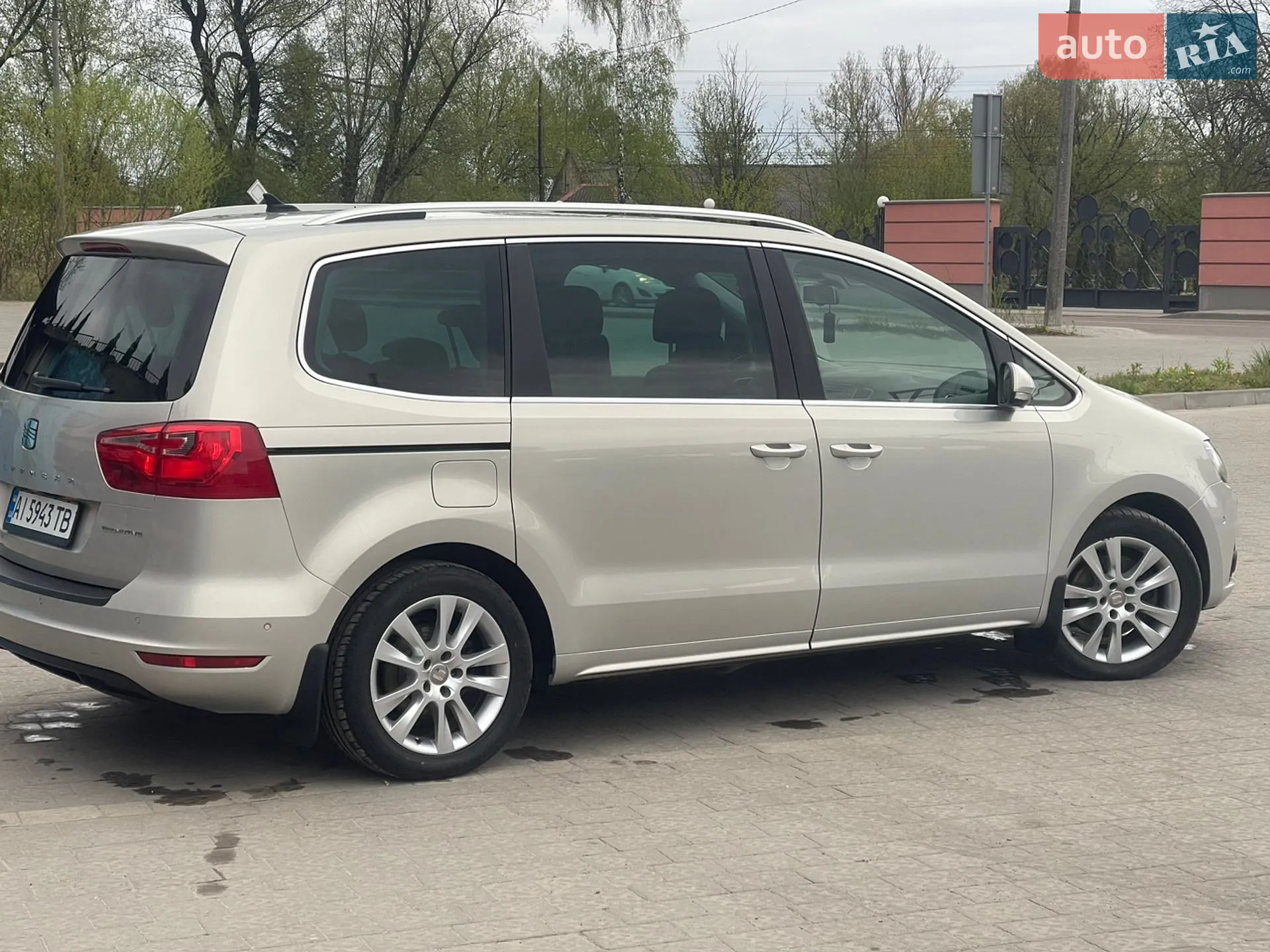 2012 SEAT Alhambra - мініатюра 4