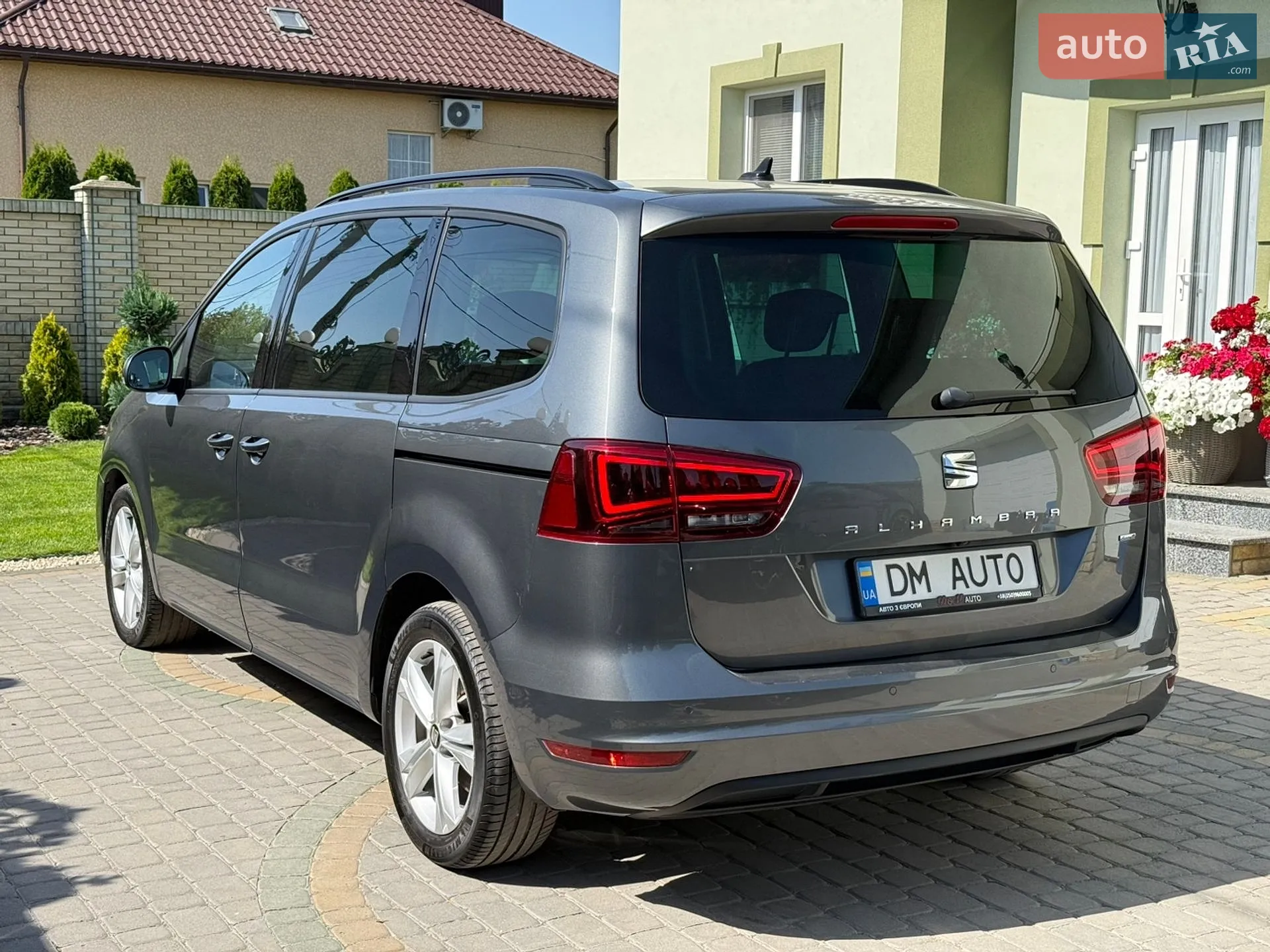 2016 SEAT Alhambra - мініатюра 2