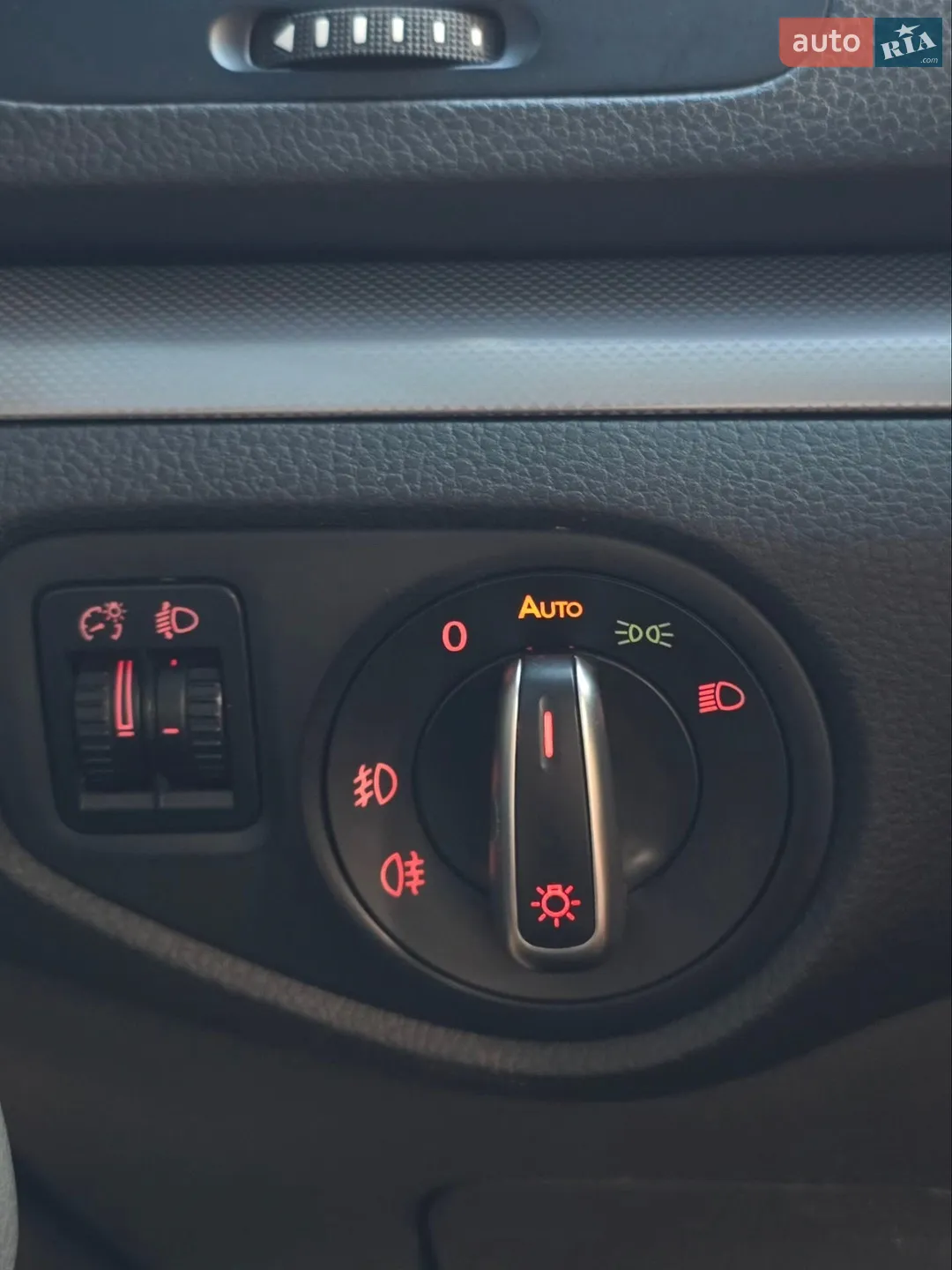 2011 SEAT Alhambra - мініатюра 23