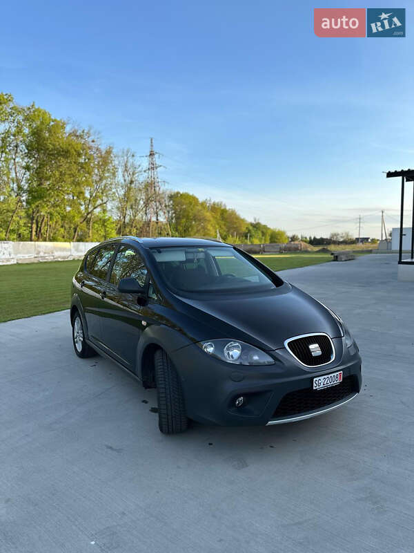 Внедорожник / Кроссовер SEAT Altea Freetrack 2012 в Луцке