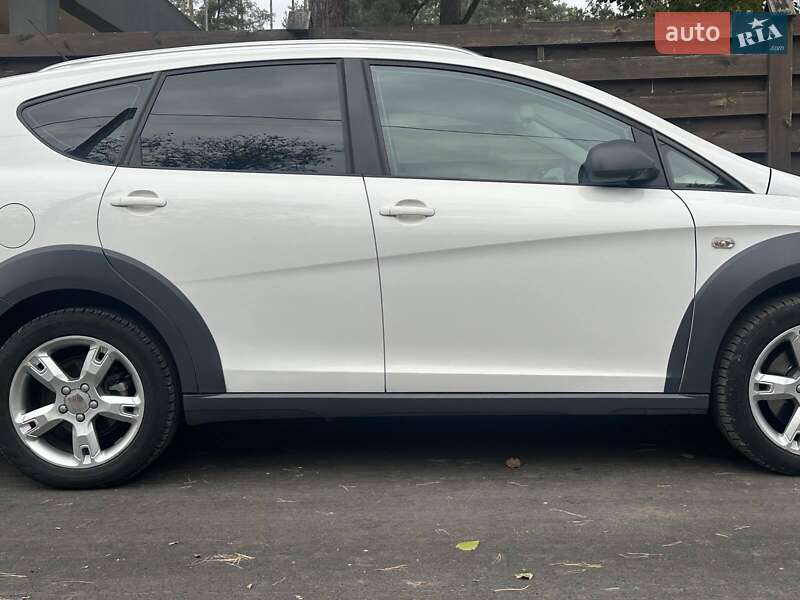 Позашляховик / Кросовер SEAT Altea Freetrack 2013 в Києві