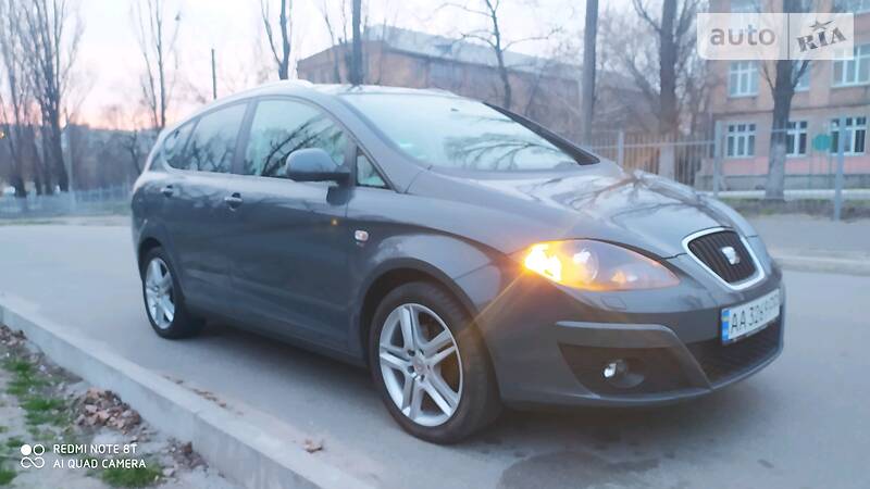 Мінівен SEAT Altea XL 2009 в Києві