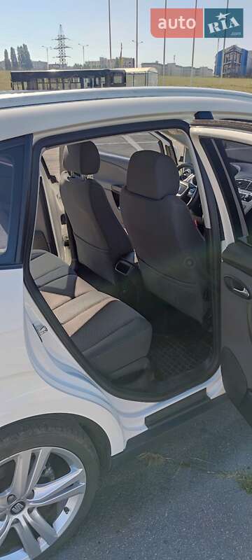 Минивэн SEAT Altea XL 2010 в Львове