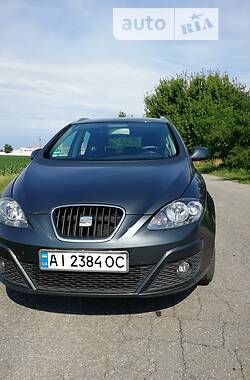 Минивэн SEAT Altea XL 2011 в Березане