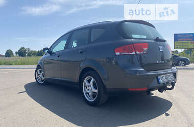 Мінівен SEAT Altea XL 2010 в Луцьку