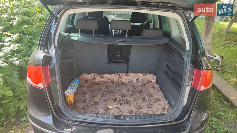 Минивэн SEAT Altea XL 2007 в Киверцах