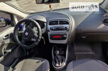 Мінівен SEAT Altea XL 2010 в Сумах