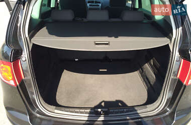 Минивэн SEAT Altea XL 2010 в 